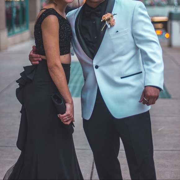 Prom Dress - Picture 3 of 4